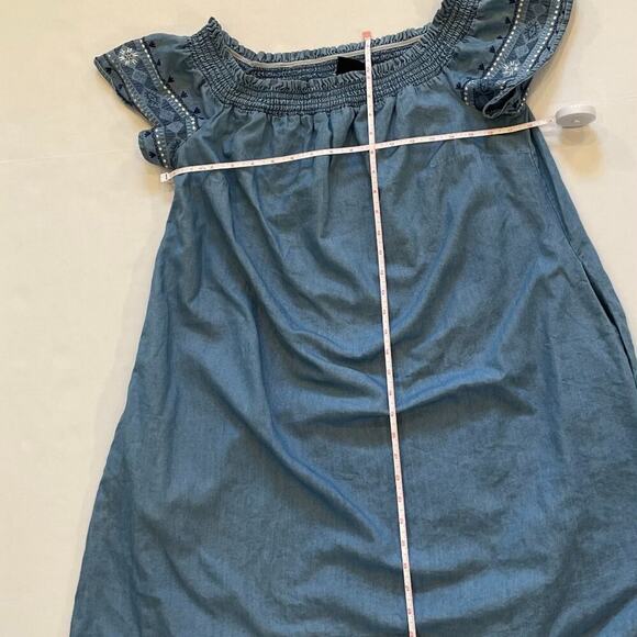 Lane Bryant Convertible Neck Smocked Embroidered Short Sleeve Denim Dress, 14/16 - Picture 9 of 11